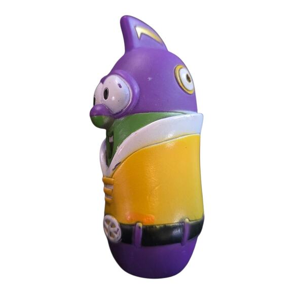 Veggie Tales Larry Boy pvc Plastic toy Big Idea Entertainment 2012 DAMAGED - Picture 3 of 6